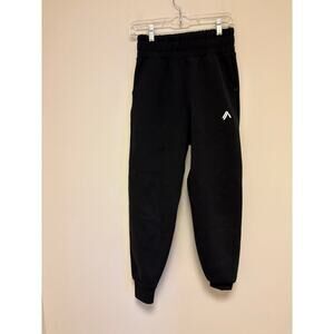 Alphalete Women’s ELMTS Jogger Black